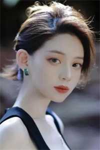 杨文谦寒月的小说被逼给妻子竹马挡酒中毒后，岳母跪求她救我