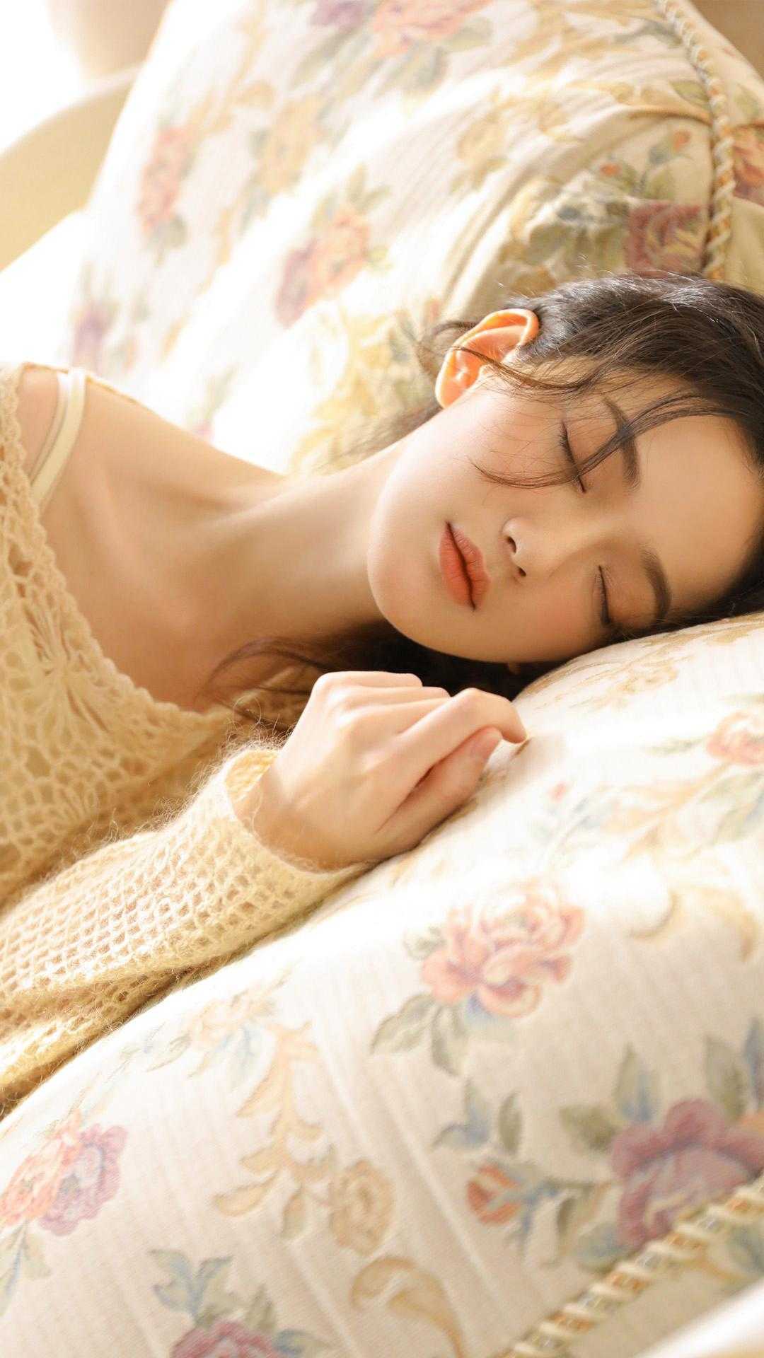 校园恶霸靠话多俘获女神芳心小说结局