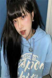 饥荒年，靠狩猎养着绝色姐妹花唐有钱沈清瑶后续+完结
